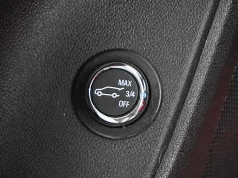 Used 2022 Chevrolet Blazer RS w/ Enhanced Convenience Package FWD image 12