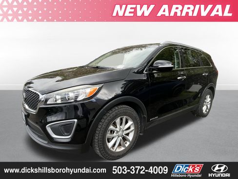Used 2016 Kia Sorento LX AWD/4WD image 1