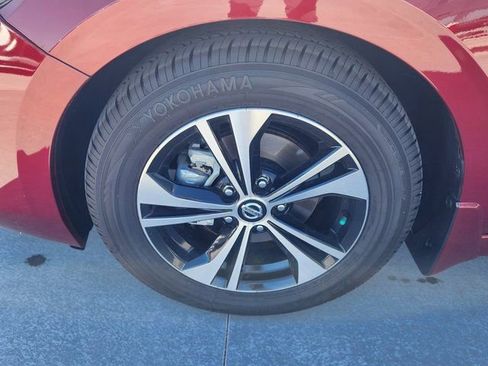 Used 2022 Nissan Sentra SV w/ Trunk Package image 33