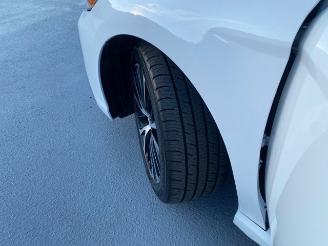Used 2018 Toyota Camry SE w/ Moonroof Package FWD image 20