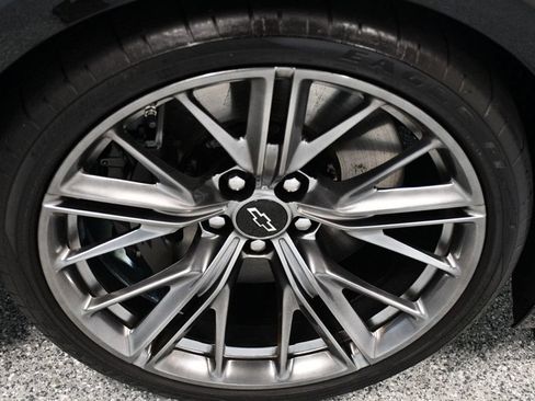 Used 2023 Chevrolet Camaro ZL1 RWD image 30