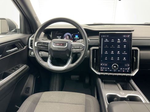 Certified 2025 GMC Acadia Elevation image 23