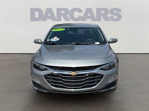 Used 2023 Chevrolet Malibu LT FWD image 2