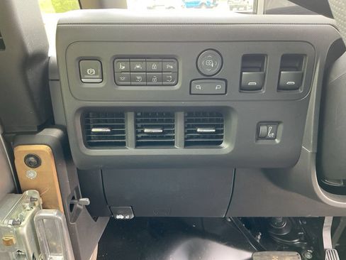 New 2025 Chevrolet Brightdrop 600 AWD/4WD image 10