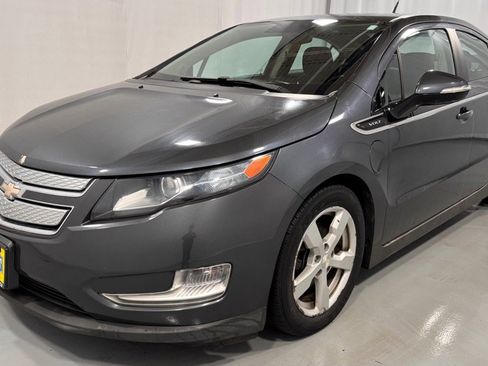 Used 2013 Chevrolet Volt image 1
