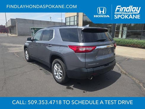 Used 2019 Chevrolet Traverse LT w/ LPO, Cargo Package AWD/4WD image 3