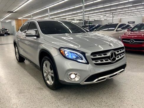 Used 2019 Mercedes-Benz GLA 250 GLA 250 SUV image 4