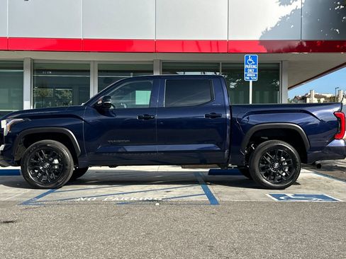 Used 2025 Toyota Tundra Limited image 7
