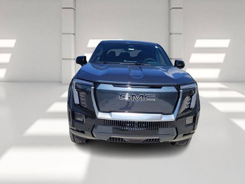 New 2025 GMC Sierra EV Denali image 2