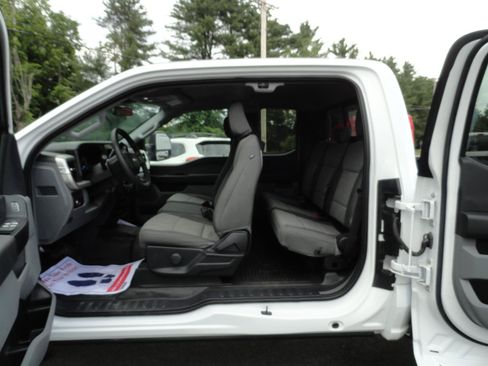 Used 2024 Ford F350 XL w/ 360-Degree Camera Package AWD/4WD image 17