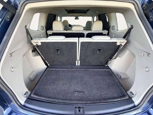 Used 2019 Volkswagen Atlas SEL R-Line AWD/4WD image 5