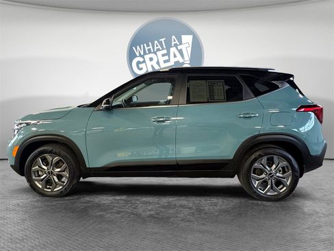 Certified 2024 Kia Seltos S image 7