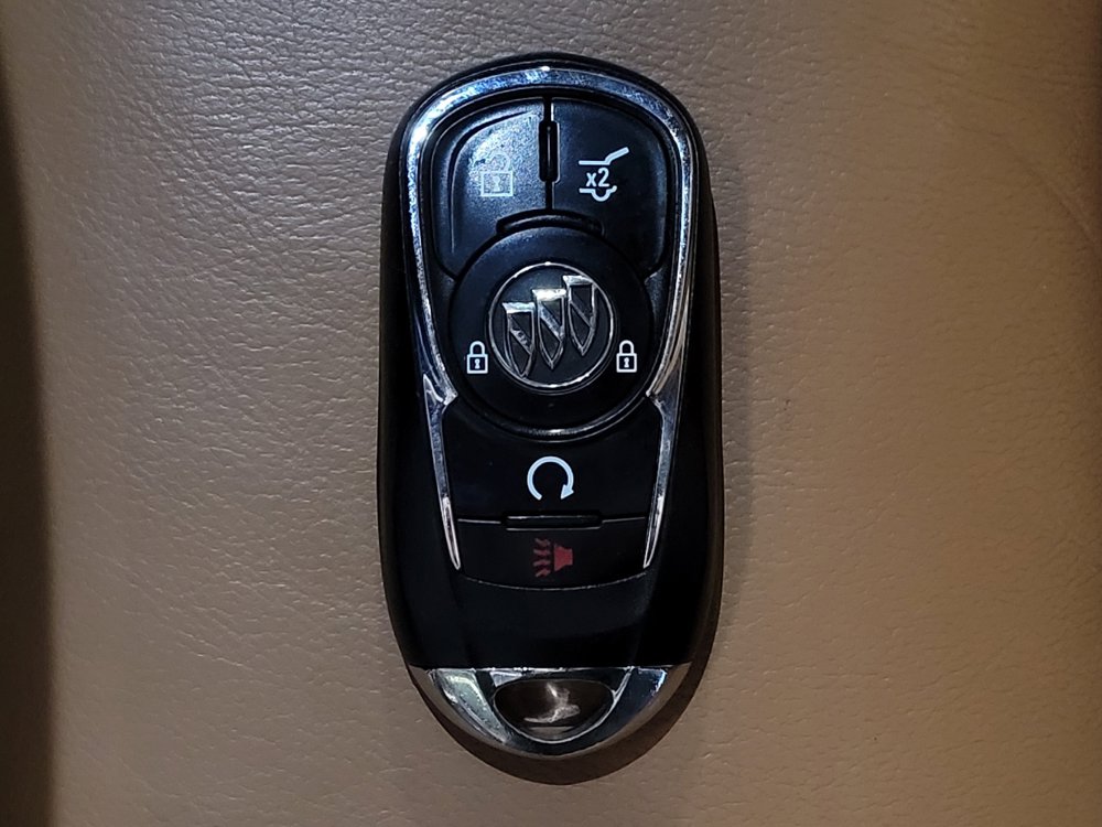 Used 2018 Buick Enclave Premium FWD image 32
