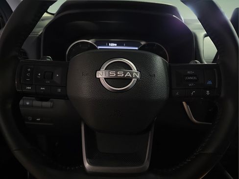 Used 2025 Nissan Rogue SV w/ SV Premium Package AWD/4WD image 25