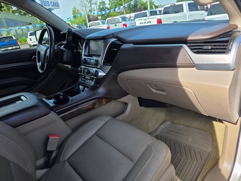 Used 2016 Chevrolet Tahoe LT AWD/4WD image 28