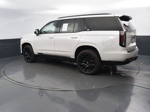 Used 2021 Cadillac Escalade Sport w/ Driver Assist Tech Package image 3