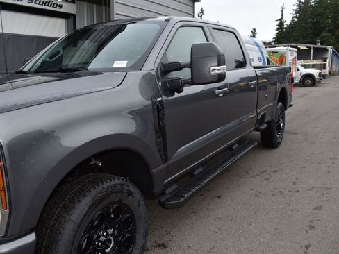 New 2026 Ford F250 XLT w/ XLT Premium Package image 5