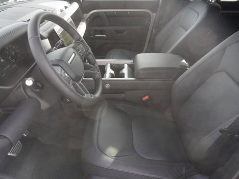 New 2026 Land Rover Defender 110 X image 19