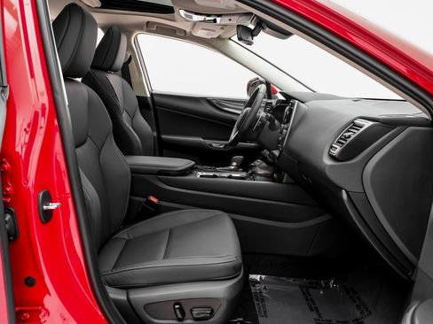 Used 2025 Lexus NX 250 FWD w/ Premium Package image 31