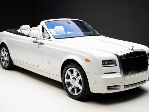 Used 2013 Rolls-Royce Phantom Drophead Coupe RWD image 41
