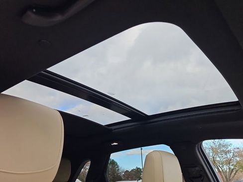 Used 2018 Cadillac XT5 Premium Luxury image 20