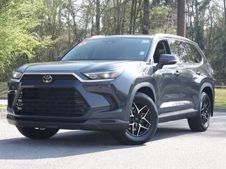 Used 2025 Toyota Grand Highlander FWD video 1