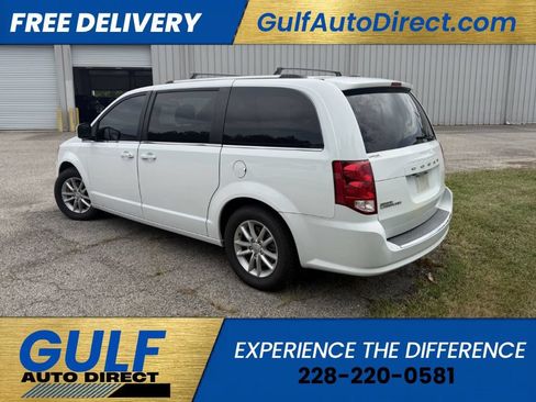 Used 2019 Dodge Grand Caravan SXT FWD image 5