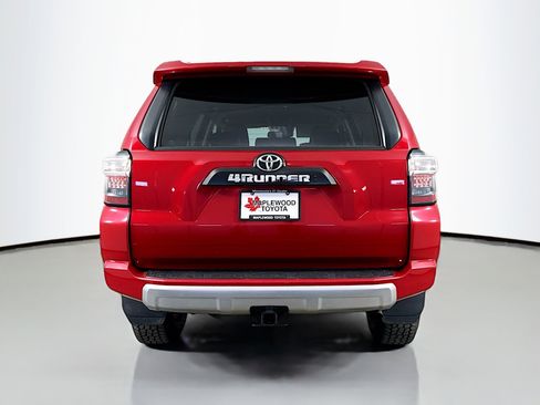 Certified 2024 Toyota 4Runner TRD Off-Road Premium AWD/4WD image 6