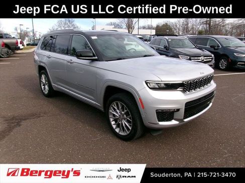 Certified 2023 Jeep Grand Cherokee L Summit w/ Luxury Tech Group V image 1