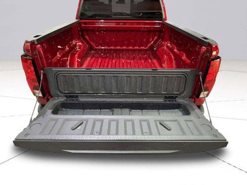 Used 2024 Chevrolet Colorado LT w/ LT Convenience Package II image 77