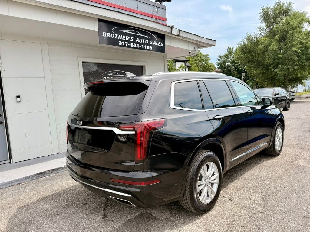 Used 2022 Cadillac XT6 Premium Luxury AWD/4WD image 12
