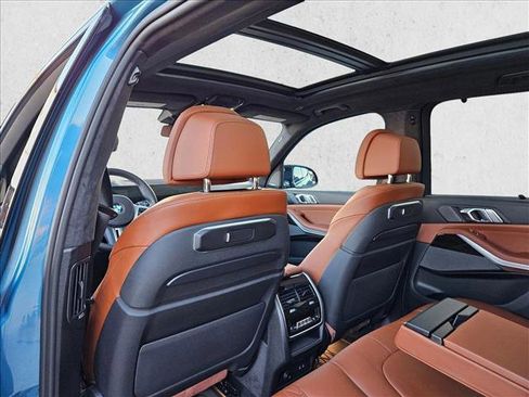 Used 2026 BMW X5 M60i image 19