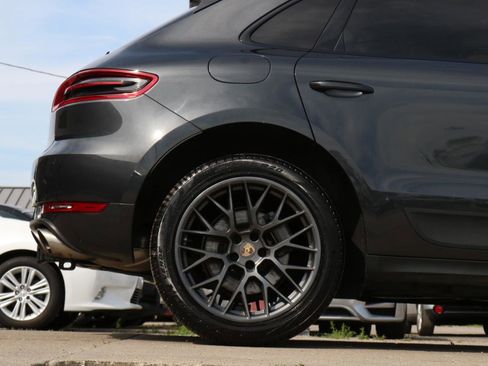 Used 2018 Porsche Macan S AWD/4WD image 10