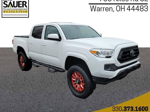 Used 2020 Toyota Tacoma SR image 1