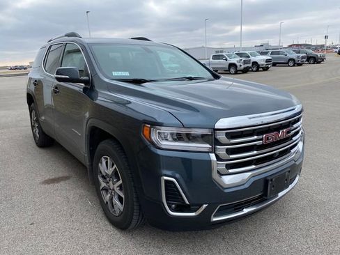 Used 2020 GMC Acadia SLT w/ Premium Package image 4