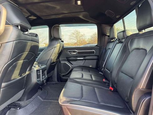 Used 2024 RAM 1500 Laramie image 14