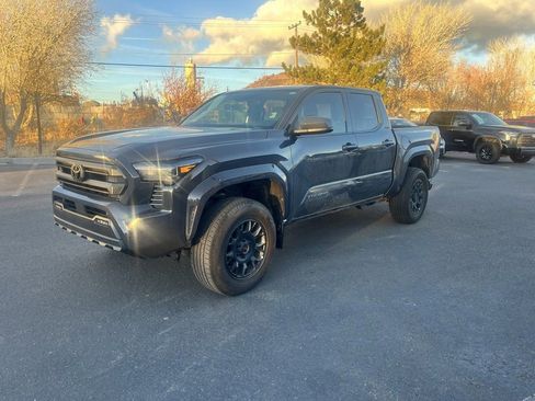 Used 2024 Toyota Tacoma SR5 image 7