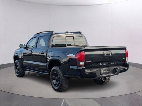 Used 2021 Toyota Tacoma 4x4 Double Cab image 3