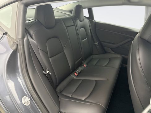 Used 2022 Tesla Model 3 Performance image 18