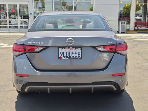 Used 2024 Nissan Sentra SV FWD image 7