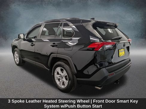 Used 2020 Toyota RAV4 XLE w/ Convenience Package AWD/4WD image 7