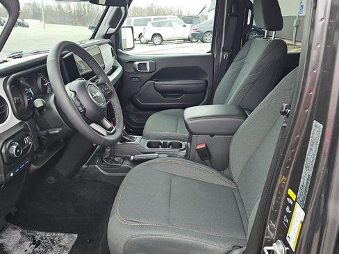 Used 2025 Jeep Wrangler Unlimited Sport S 4xe image 7