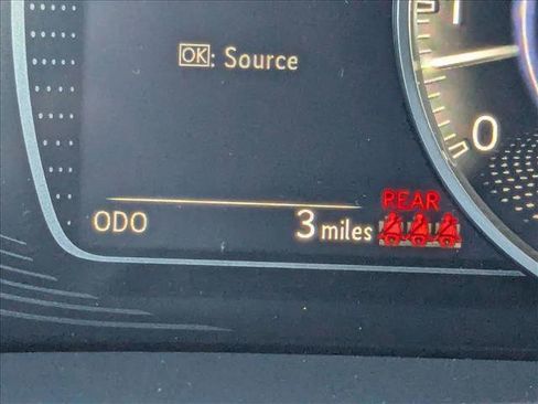 New 2025 Lexus ES 350 w/ Premium Package image 10