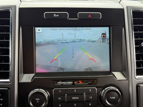 Used 2016 Ford F150 XLT w/ Equipment Group 302A Luxury AWD/4WD image 13