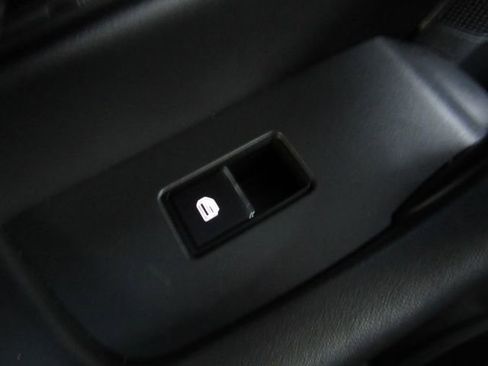 Used 2025 MAZDA CX-90 3.3 Turbo w/ Preferred Package image 33