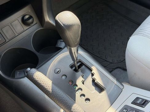 Used 2011 Toyota RAV4 2WD w/ Base L4 Extra Value Pkg image 5