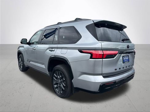 Certified 2026 Toyota Sequoia Platinum AWD/4WD image 10