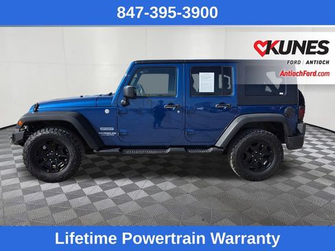 Used 2010 Jeep Wrangler Unlimited Sport image 4