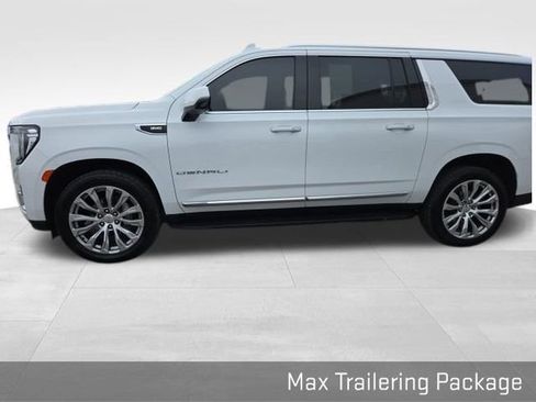 Used 2023 GMC Yukon XL Denali image 18