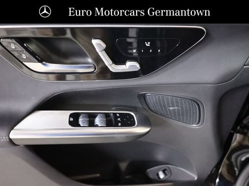 Used 2026 Mercedes-Benz GLC 300 4MATIC image 10